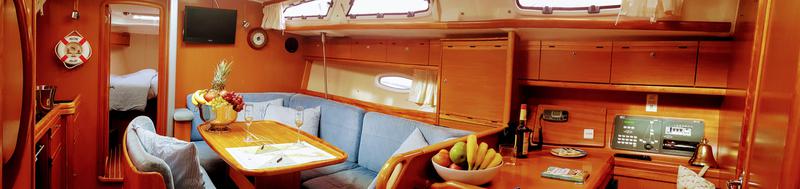 Book yachts online - sailboat - Bavaria 40 Cruiser - "LADY BUTTERFLY" - rent