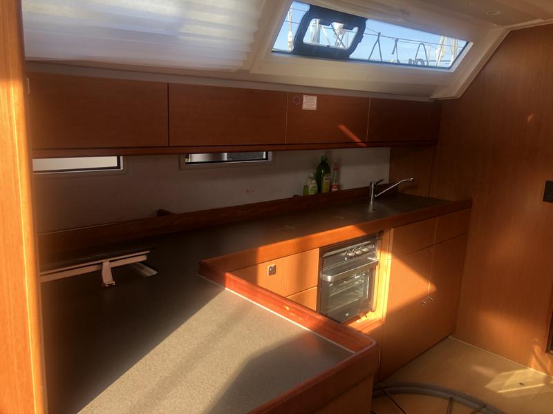 Book yachts online - sailboat - Bavaria Cruiser 46 * - Perda Longa  - rent