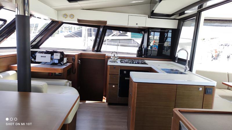 Book yachts online - catamaran - Nautitech 46 Fly - Sardinia - air conditioned - - rent