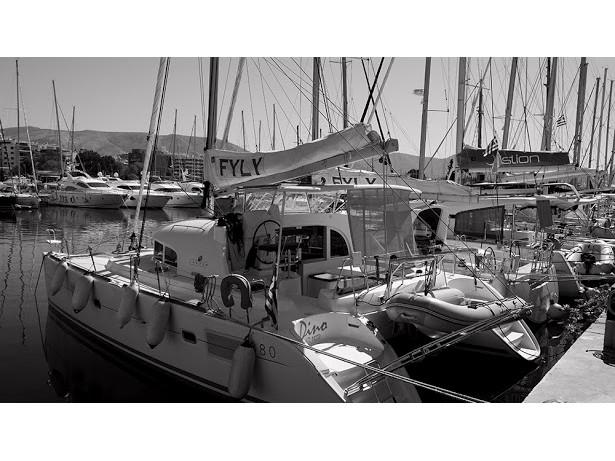 Book yachts online - catamaran - Lagoon 380 - Dino - rent