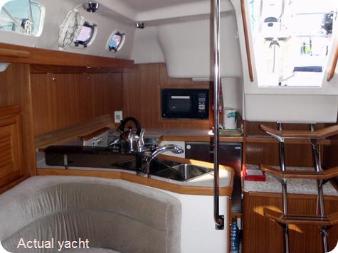 Book yachts online - sailboat - Catalina 375 - Vag Alame - rent