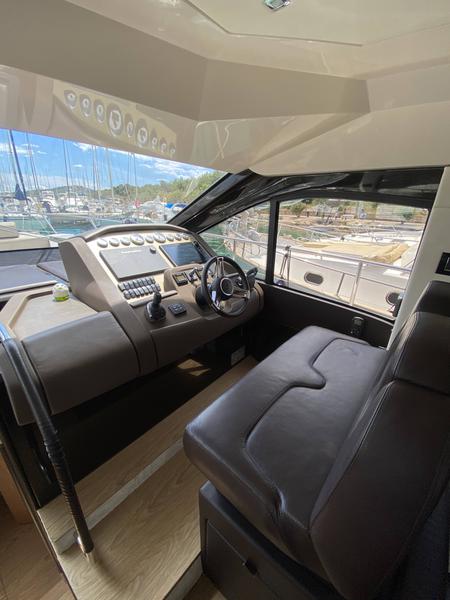 Book yachts online - motorboat - Sessa Fly 47 - SID ONE - rent