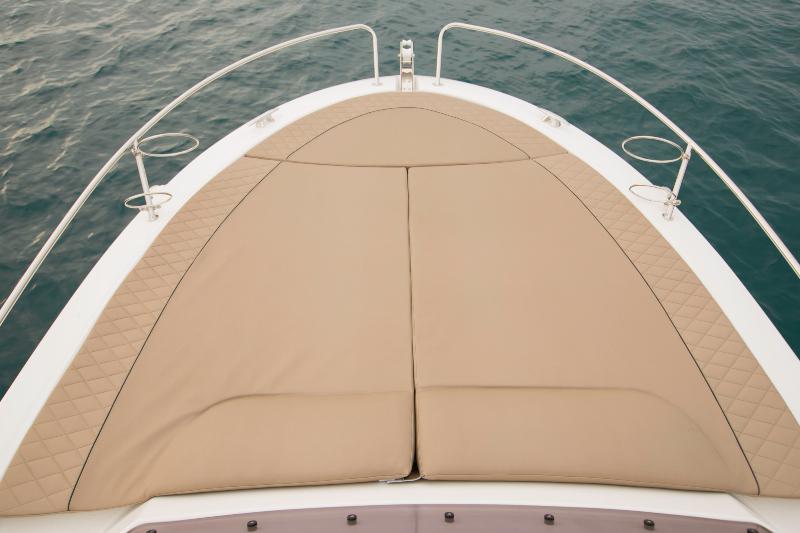 Book yachts online - motorboat - Atlantic Marine Sun Cruiser 690 - Milen - rent