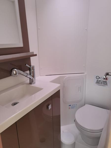 Book yachts online - catamaran - Lucia 40 - Floreanne - rent