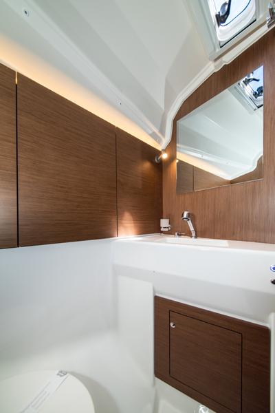 Book yachts online - sailboat - Oceanis 40.1 - Poseidon - rent