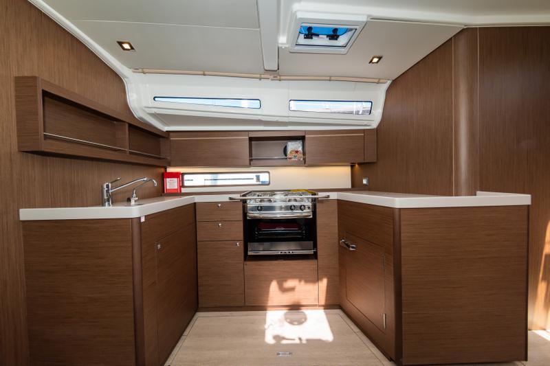 Book yachts online - sailboat - Oceanis 40.1 - Poseidon - rent