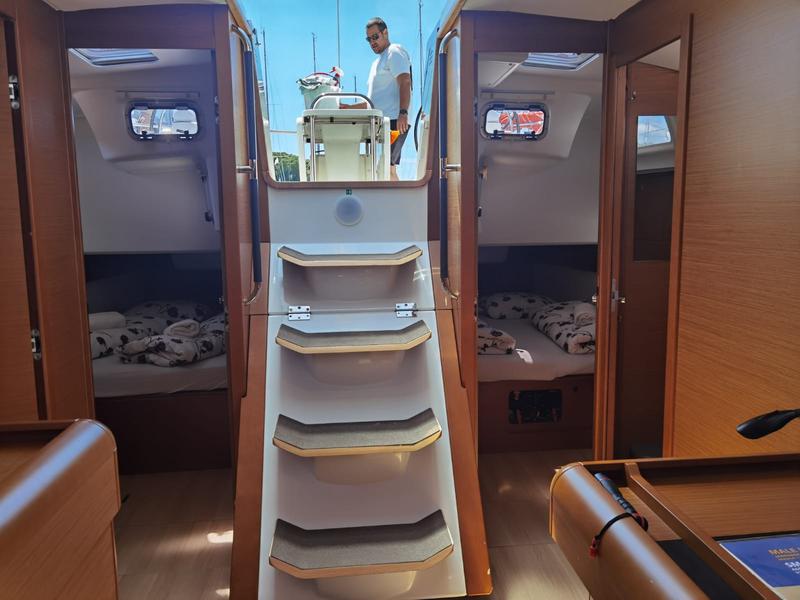 Book yachts online - sailboat - Sun Odyssey 519 - Bora - rent