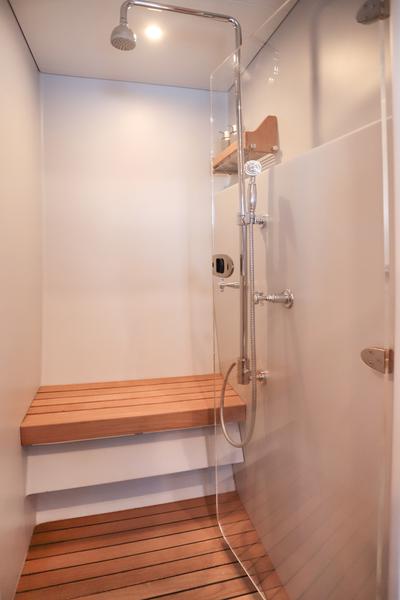 Book yachts online - catamaran - Open Ocean 740Performance - Skimmer - rent