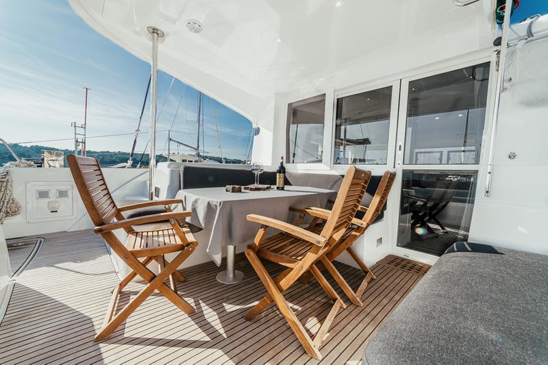 Book yachts online - catamaran - Lagoon 40 - MEEA - rent