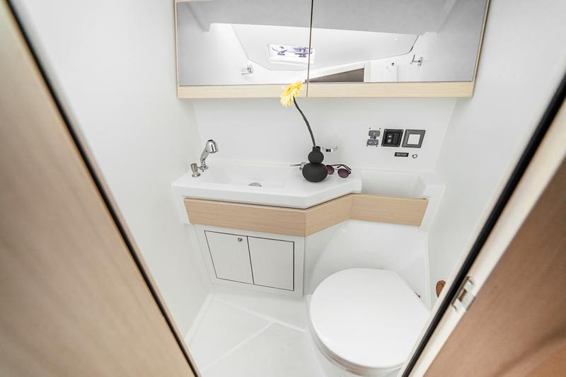 Book yachts online - sailboat - Oceanis 46.1 - ZIA - rent