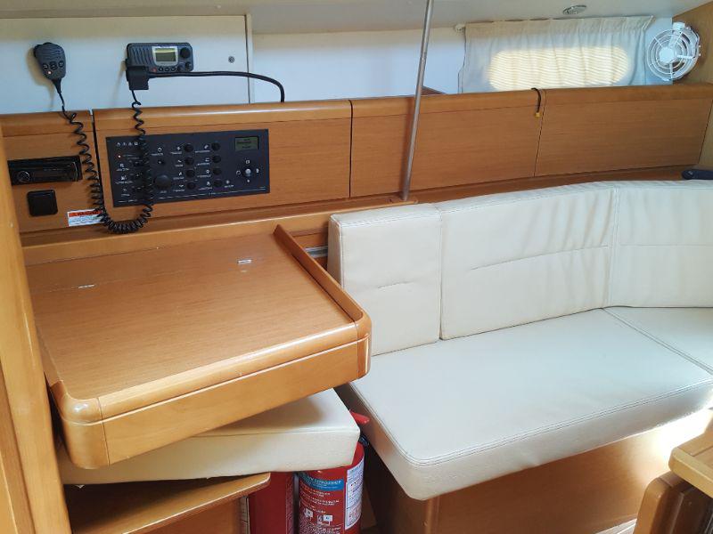 Book yachts online - sailboat - Sun Odyssey 36i - anita - rent