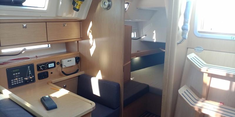 Book yachts online - sailboat - Bavaria Cruiser 41 Style - Umi Maru - rent