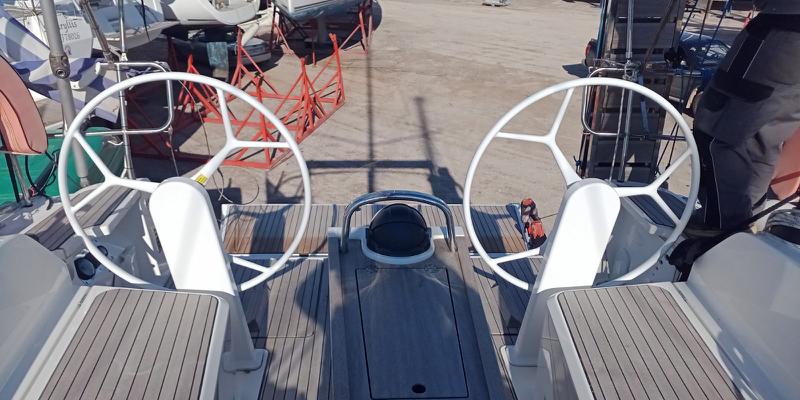 Book yachts online - sailboat - Bavaria Cruiser 41 Style - Umi Maru - rent