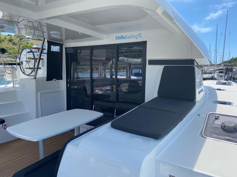 Book yachts online - catamaran - Lagoon 42 - POSEIDON new 2021+AC+G - rent