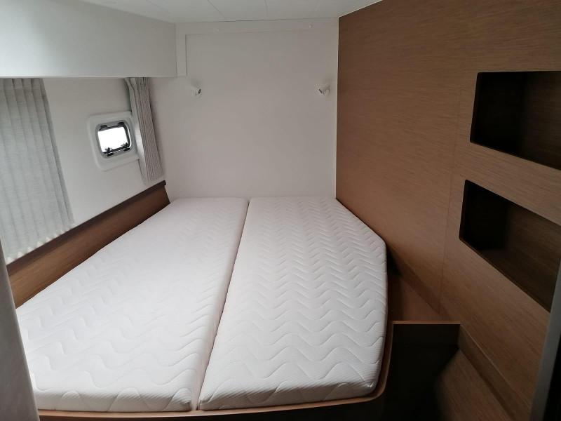 Book yachts online - catamaran - Lagoon 42 - POSEIDON new 2021+AC+G - rent