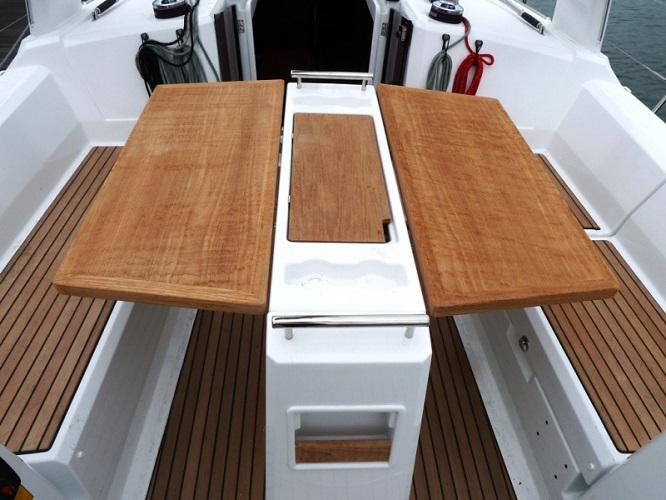 Book yachts online - sailboat - Oceanis 38.1 - Rosa Bella - rent