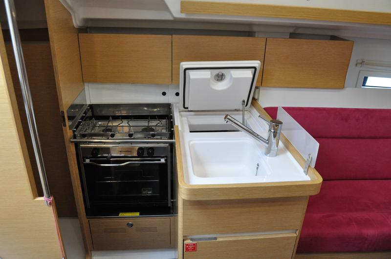 Book yachts online - sailboat - Elan E3 - Rapid'elan - rent