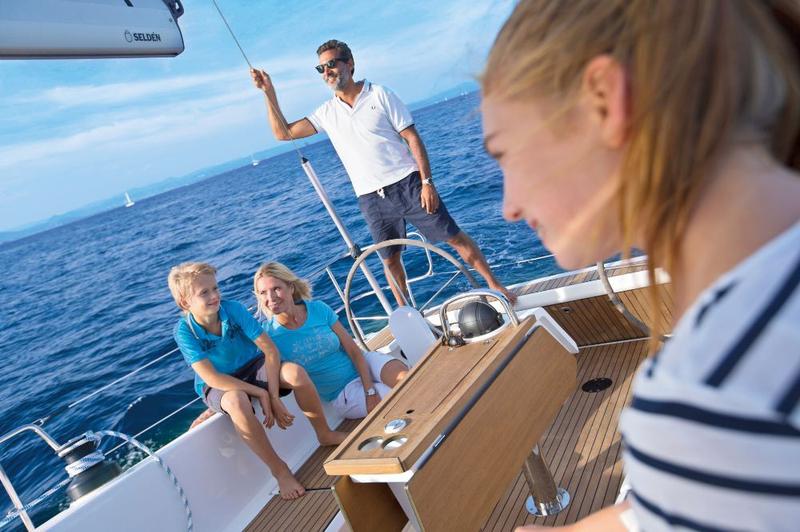 Book yachts online - sailboat - Bavaria Cruiser 41 - NN4 -  NEW 2022 - rent