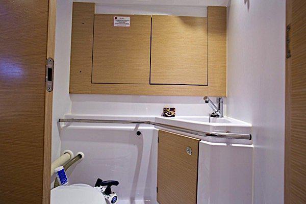 Book yachts online - sailboat - Elan 444 Impression - MARIJANA 48 - rent