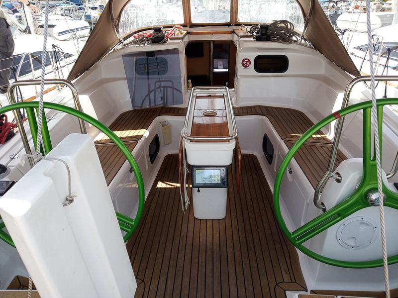 Book yachts online - sailboat - Elan 444 Impression - MARIJANA 48 - rent