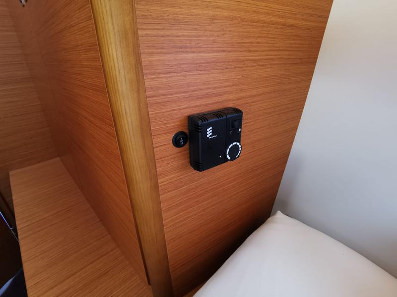 Book yachts online - sailboat - Dufour 390 Grand Large - Antares - rent