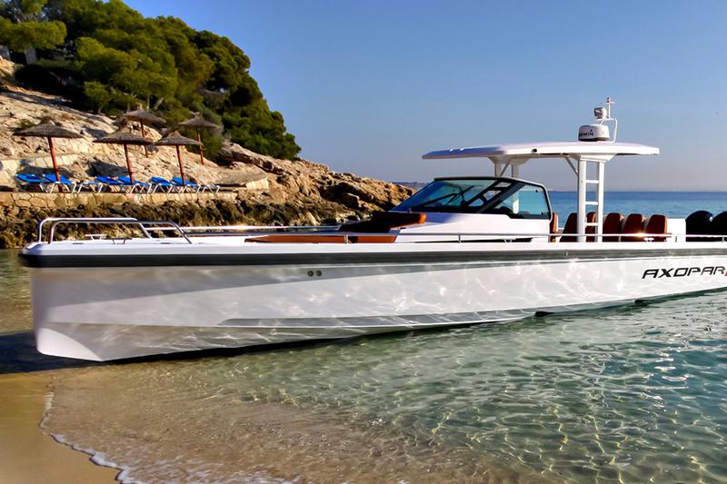 Book yachts online - motorboat - Axopar 37 T Top - Axopar 37 TT - rent