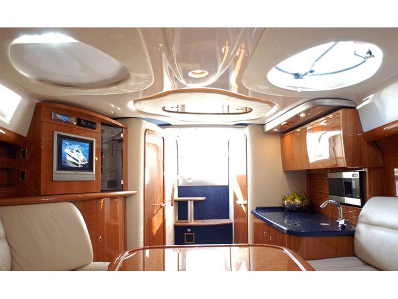 Book yachts online - motorboat - Cranchi 41 - Gin Tonic - rent