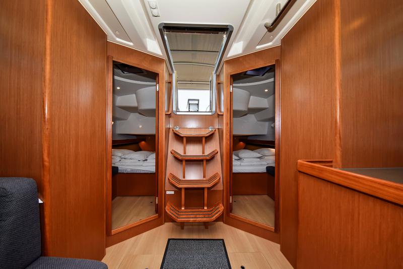 Book yachts online - sailboat - Bavaria Cruiser 46 - Baligot - rent