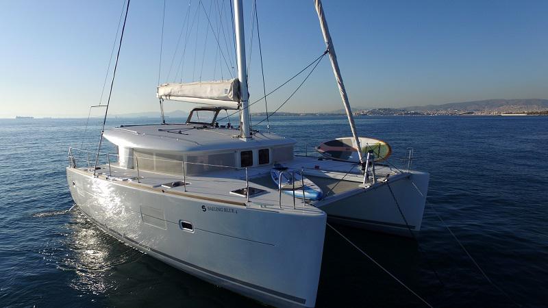 Book yachts online - catamaran - Lagoon 400 S2 - Sailing Blue 4 - Refit 2019 - rent