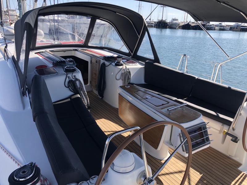 Book yachts online - sailboat - Oceanis 54 - Blackjack - (A/C - Generator - Refit 2020) - rent