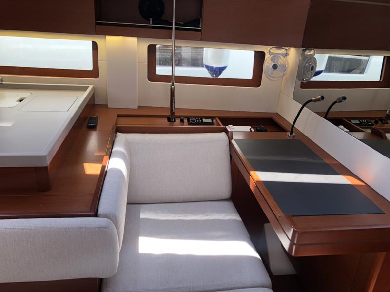 Book yachts online - sailboat - Oceanis 51.1 - Marea - rent