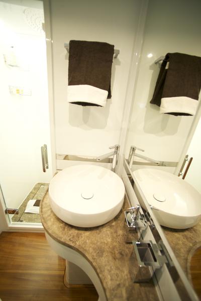 Book yachts online - sailboat - Starkel 78 - Alysée - rent