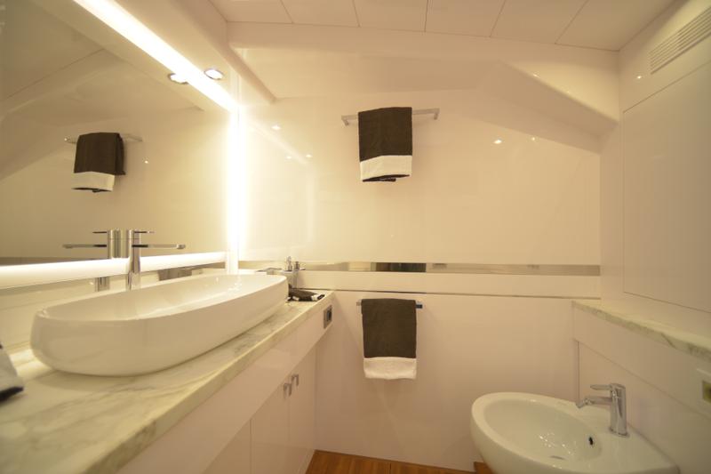 Book yachts online - sailboat - Starkel 78 - Alysée - rent