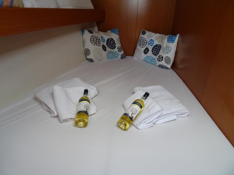 Book yachts online - sailboat - Cyclades 50.5 - Galaxy/Refitted 2016 - rent