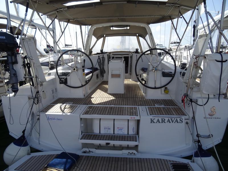 Book yachts online - sailboat - Oceanis 38 - Karavas - rent