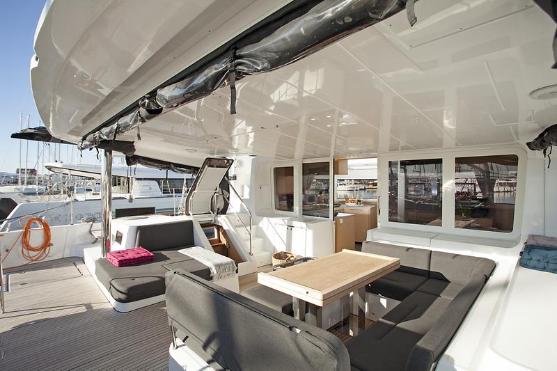 Book yachts online - catamaran - Lagoon 52 FLY - GREAT SALSA  - rent