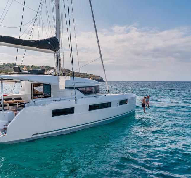 Book yachts online - catamaran - LAGOON 50 - OHANA - rent