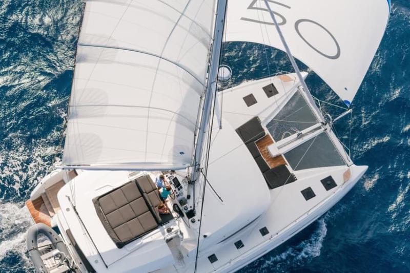 Book yachts online - catamaran - LAGOON 50 - OHANA - rent
