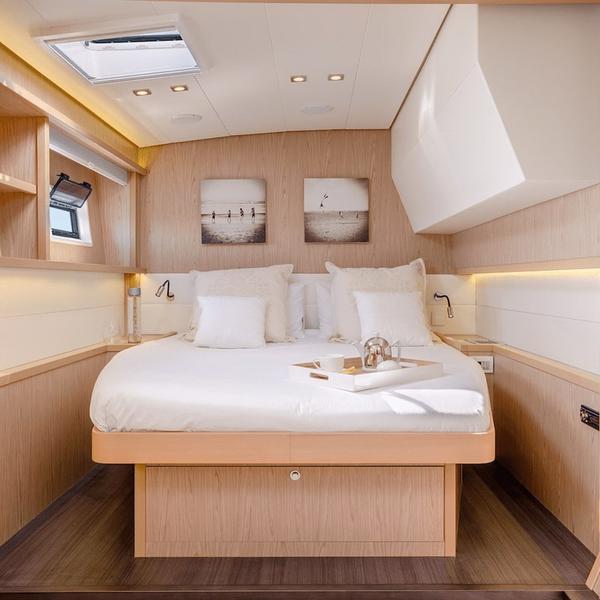 Book yachts online - catamaran - Lagoon 52F - SUMMERTIME - with flyboard and jet ski - rent