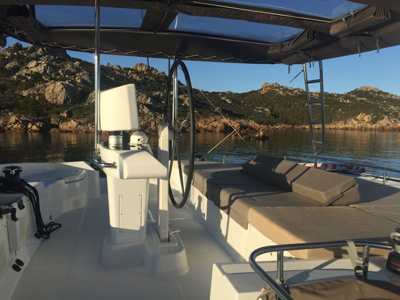 Book yachts online - catamaran - Lagoon 52F - MOJITO ex BE HAPPY - rent
