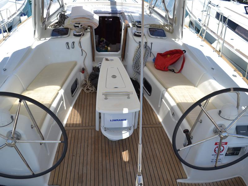 Book yachts online - sailboat - Oceanis 50 Family - Opera - rent