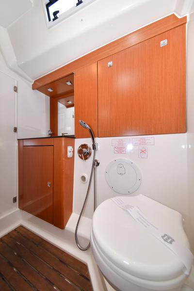 Book yachts online - sailboat - Bavaria Cruiser 56 - FAT BOY - rent