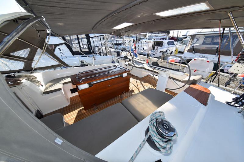 Book yachts online - sailboat - Bavaria Cruiser 56 - FAT BOY - rent