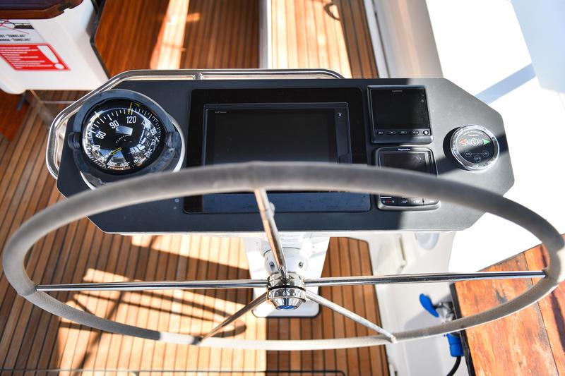 Book yachts online - sailboat - Bavaria Cruiser 56 - FAT BOY - rent