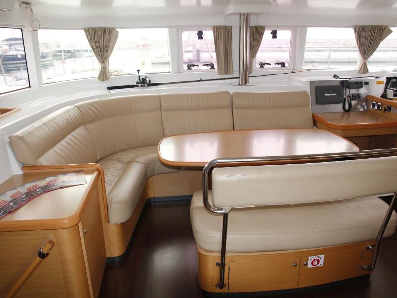 Book yachts online - catamaran - Lagoon 440 - Old dream - rent