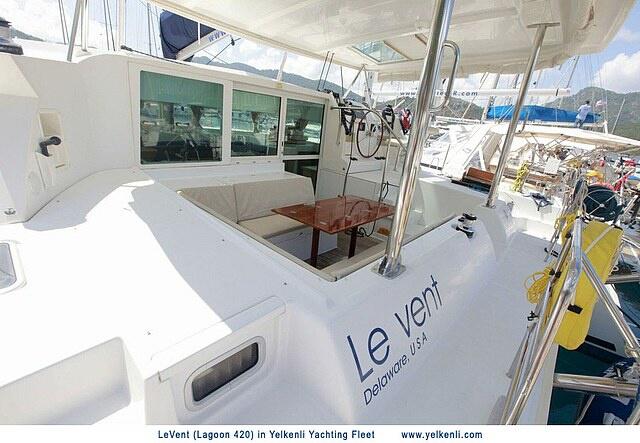 Book yachts online - catamaran - Lagoon 420 - LeVent - rent