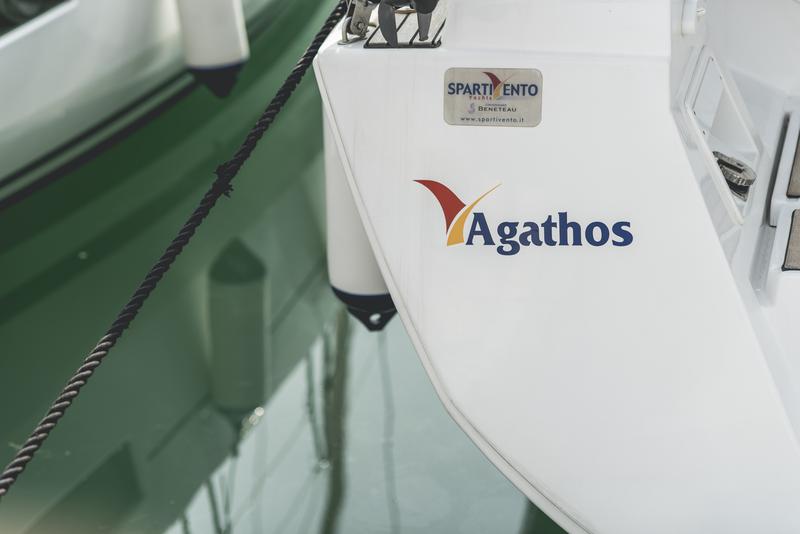 Book yachts online - sailboat - Oceanis 45 - Agathos - rent