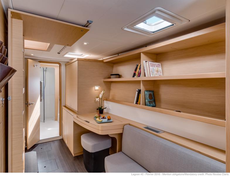 Book yachts online - catamaran - Lagoon 42 (Gen+A/C+WM) - Nacatuli - Premium line - rent