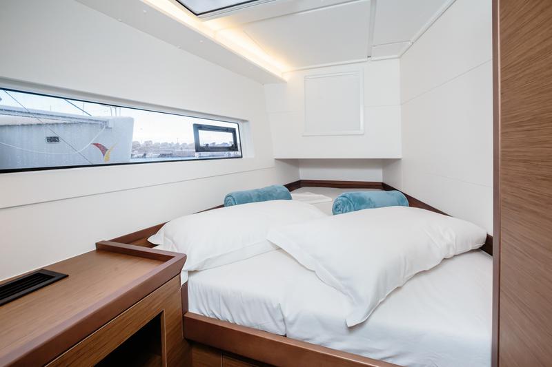Book yachts online - catamaran - Lagoon 40 - Mascalzone Lametino - Comfort line - rent
