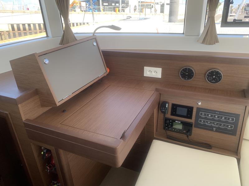 Book yachts online - catamaran - Lagoon 40 - Mascalzone Lametino - Comfort line - rent